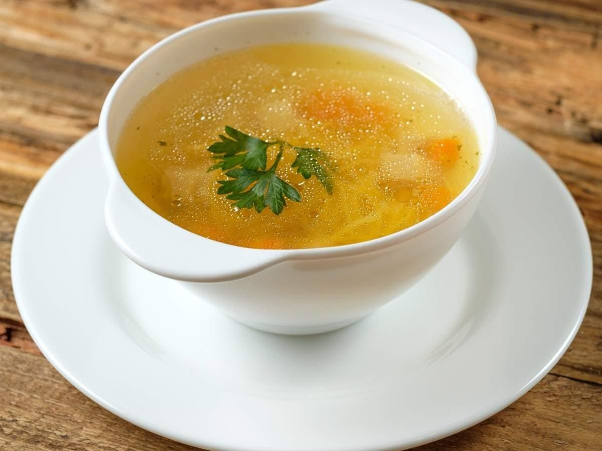 Chicken clear soup